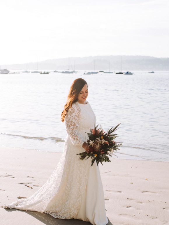 una boda con el atlántico de fondo